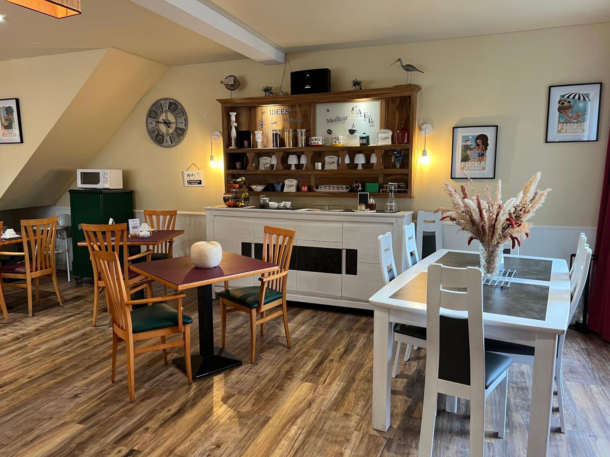 Le Crist'Al, Hotel Familial, Climatise, En Front De Mer Saint-Georges-de-Didonne Ngoại thất bức ảnh