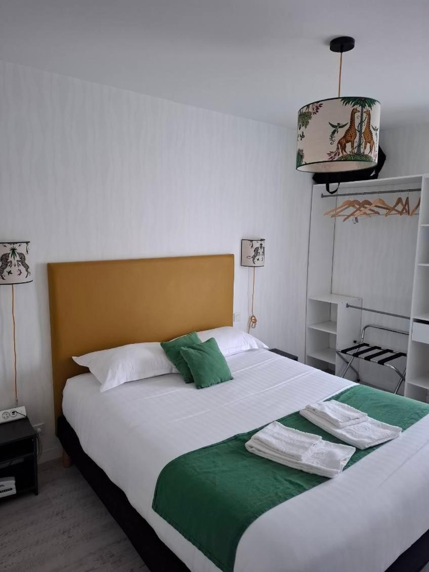 Le Crist'Al, Hotel Familial, Climatise, En Front De Mer Saint-Georges-de-Didonne Phòng bức ảnh